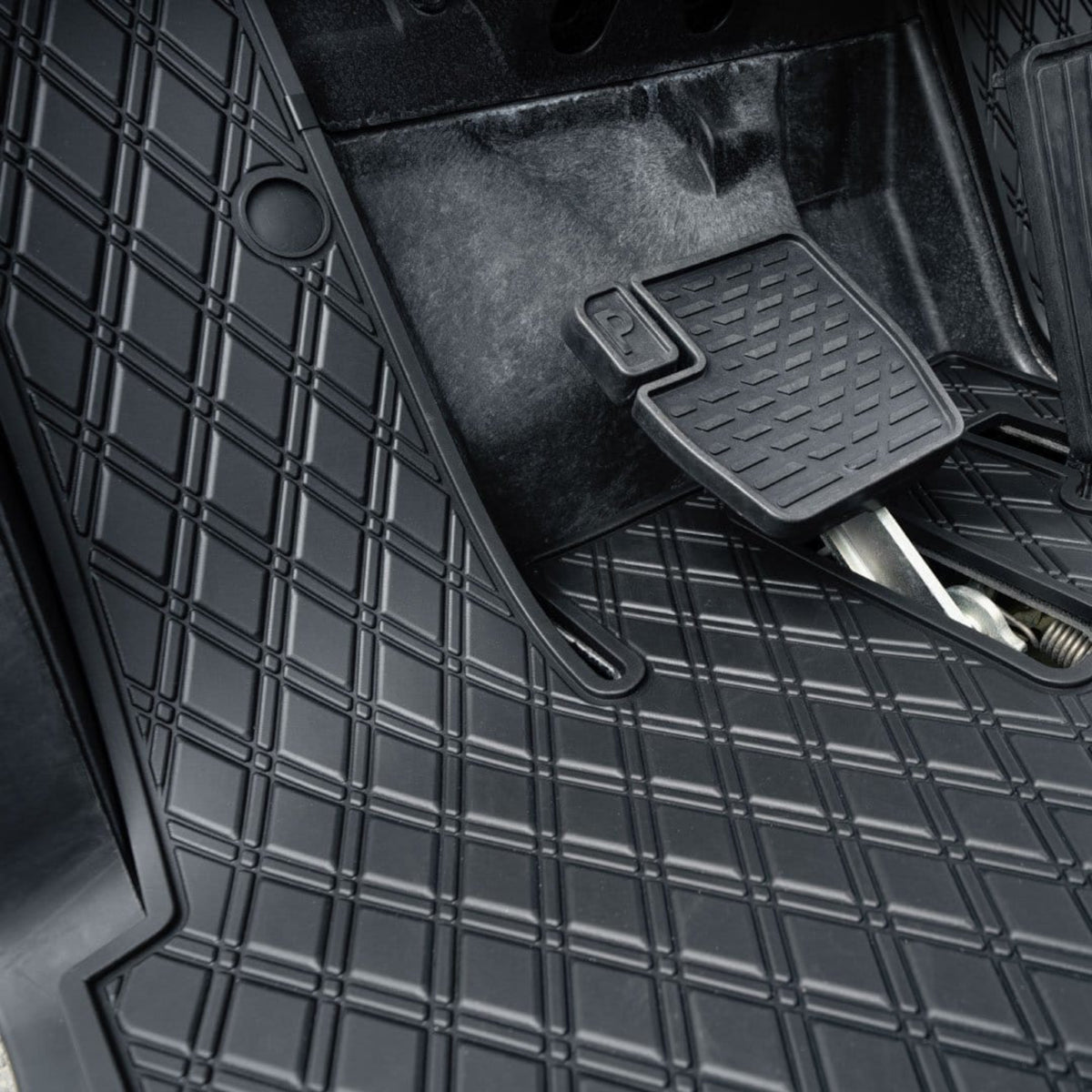Xtreme Floor Mats for Yamaha Drive2 QuieTech EFI (2017+) & UMAX Rally – All Black